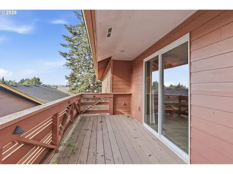 1836 42nd Court Washougal WA 98671