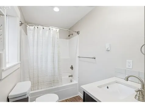 14638 SW May Court Sherwood OR 97140