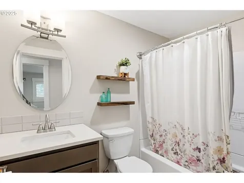 14638 SW May Court Sherwood OR 97140