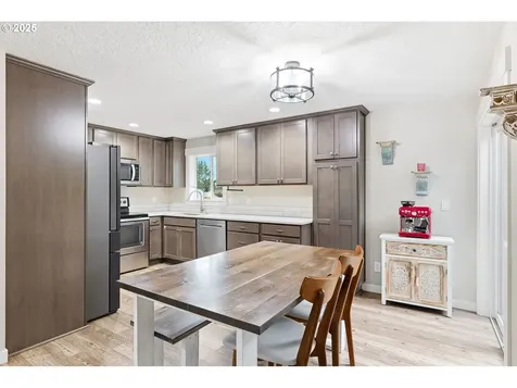 14638 SW May Court Sherwood OR 97140