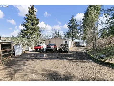213 Hilltop Drive Oakland OR 97462