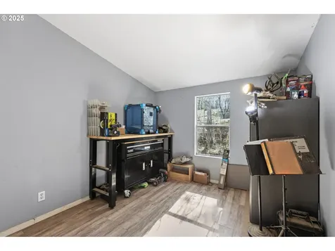 213 Hilltop Drive Oakland OR 97462