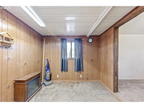 213 Hilltop Drive Oakland OR 97462