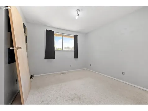 22224 S Kamrath Road Oregon City OR 97045