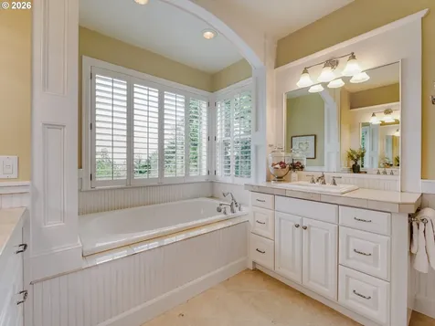 26229 SW Labrousse Road Sherwood OR 97140