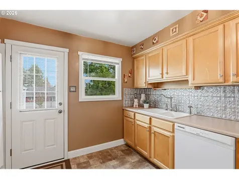 1813 Filbert Street Forest Grove OR 97116