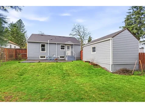 1813 Filbert Street Forest Grove OR 97116