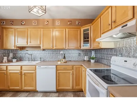 1813 Filbert Street Forest Grove OR 97116
