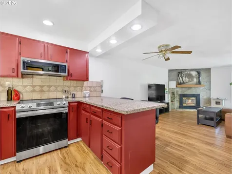 24046 NE Treehill Drive Wood Village OR 97060
