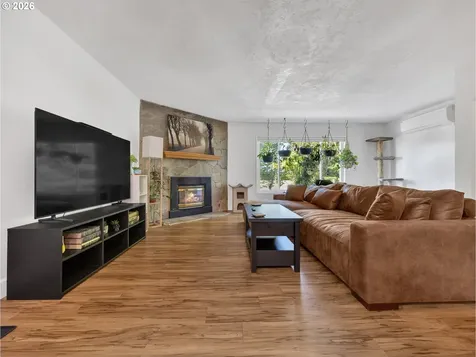24046 NE Treehill Drive Wood Village OR 97060