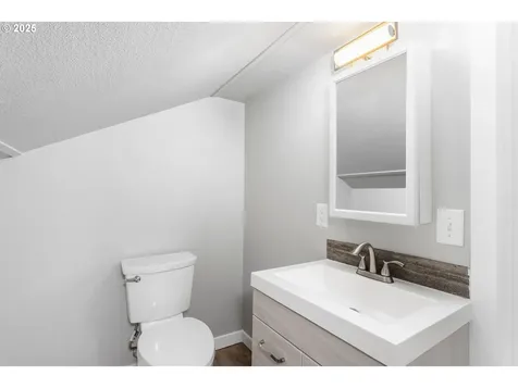 35706 NW 14th Avenue La Center WA 98629