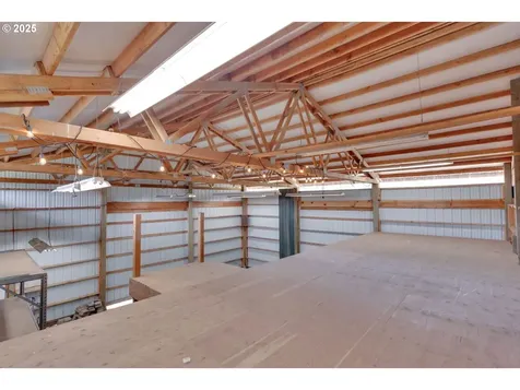 35706 NW 14th Avenue La Center WA 98629