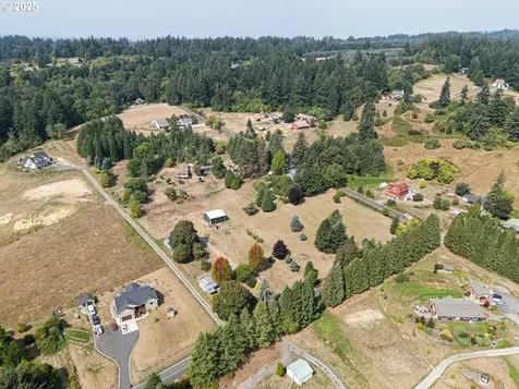 35706 NW 14th Avenue La Center WA 98629