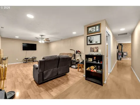 204 NE 148th Avenue Vancouver WA 98684