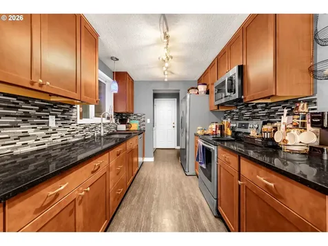 204 NE 148th Avenue Vancouver WA 98684
