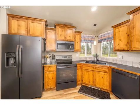 88669 Promise Parkway Veneta OR 97487