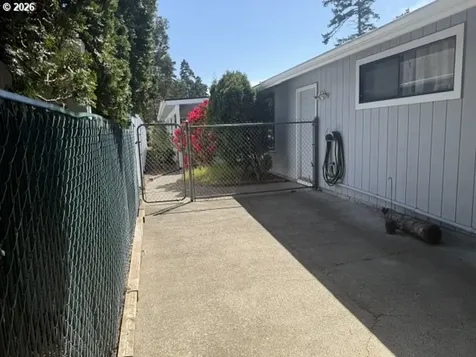 2164 24th Street Florence OR 97439