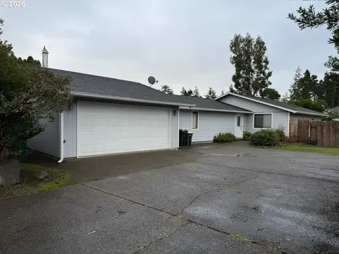 2164 24th Street Florence OR 97439
