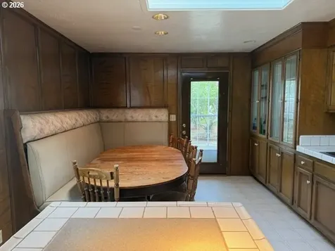 2164 24th Street Florence OR 97439