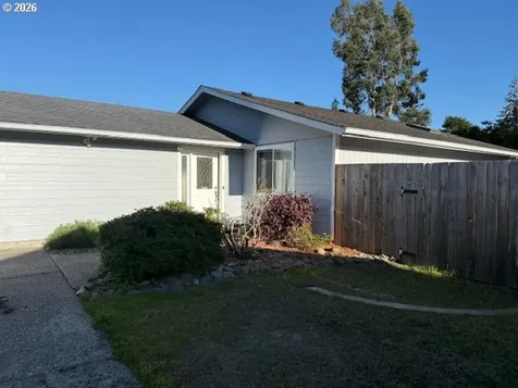 2164 24th Street Florence OR 97439