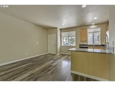 1179 NE 86th Way Hillsboro OR 97006