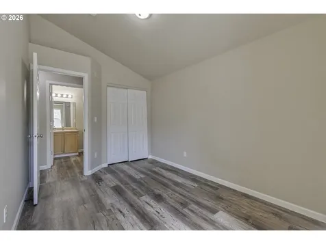 1179 NE 86th Way Hillsboro OR 97006