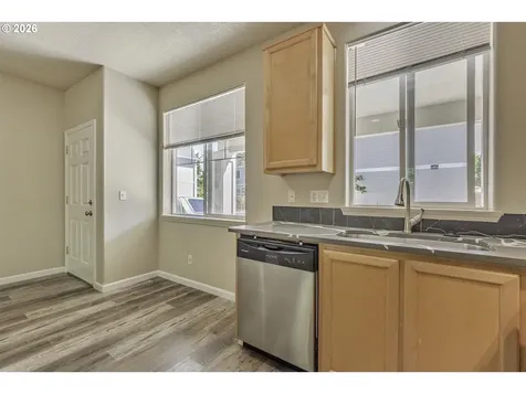 1179 NE 86th Way Hillsboro OR 97006