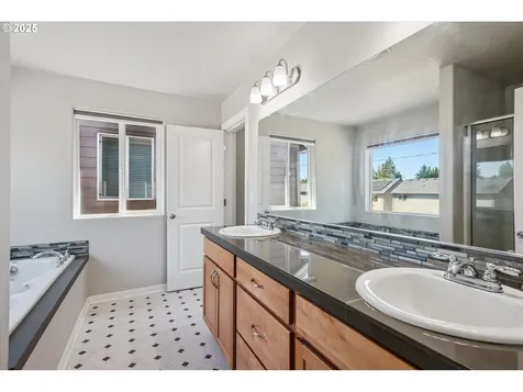 17787 SW Harper Court Beaverton OR 97003