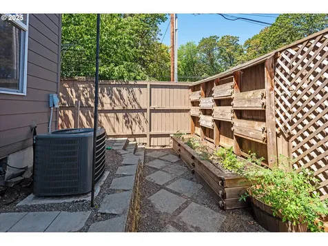 17787 SW Harper Court Beaverton OR 97003