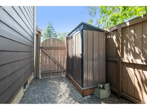 17787 SW Harper Court Beaverton OR 97003