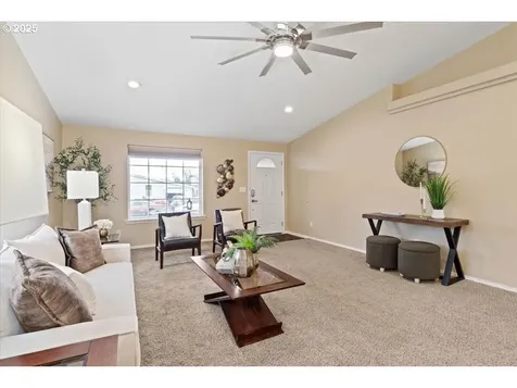 758 S Sunrise Drive Jefferson OR 97352