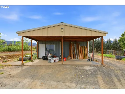 44641 SW Plumlee Road Forest Grove OR 97116