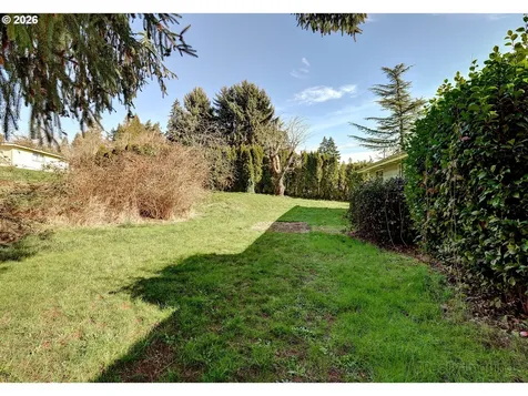 1703 Allen Street Kelso WA 98626