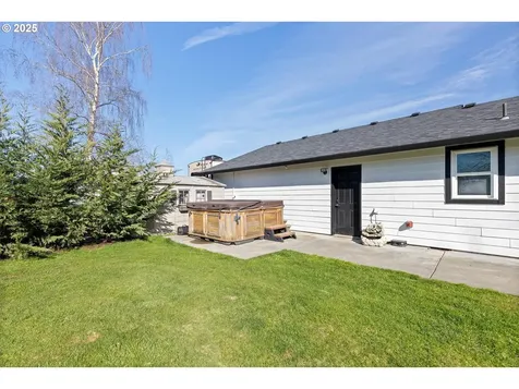2720 NE 168th Avenue Vancouver WA 98684