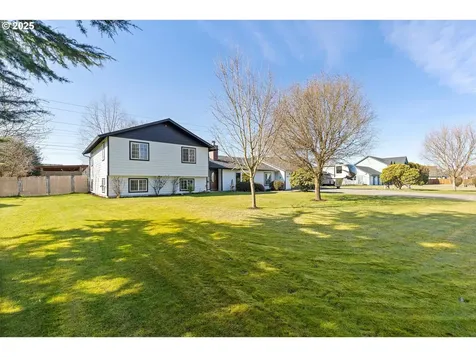 2720 NE 168th Avenue Vancouver WA 98684