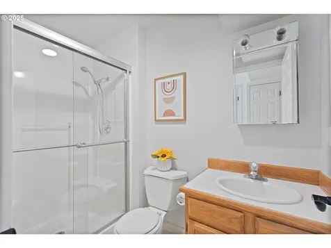 2720 NE 168th Avenue Vancouver WA 98684