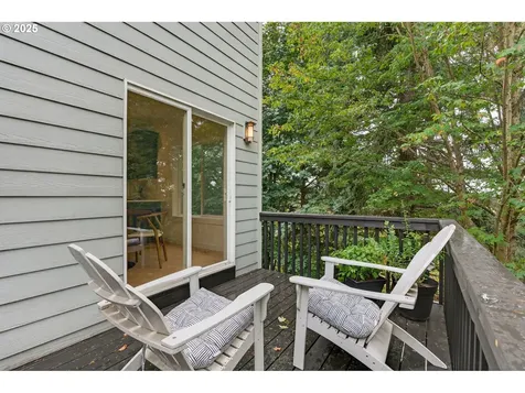 6244 Frost Lane Lake Oswego OR 97035