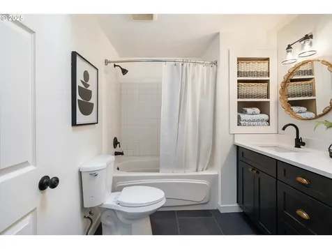 6244 Frost Lane Lake Oswego OR 97035
