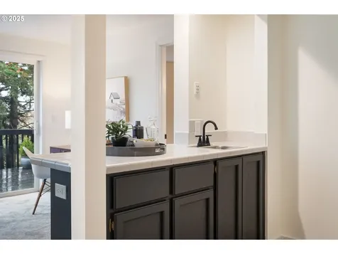 6244 Frost Lane Lake Oswego OR 97035