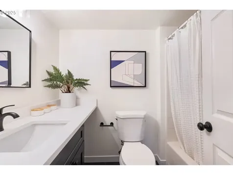 6244 Frost Lane Lake Oswego OR 97035