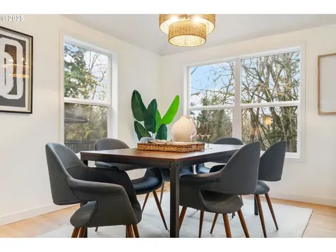 6244 Frost Lane Lake Oswego OR 97035
