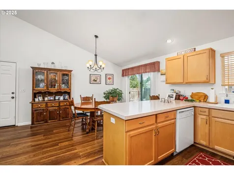87894 Oak Island Drive Veneta OR 97487