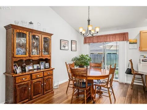 87894 Oak Island Drive Veneta OR 97487