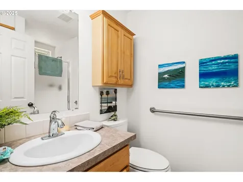 87894 Oak Island Drive Veneta OR 97487