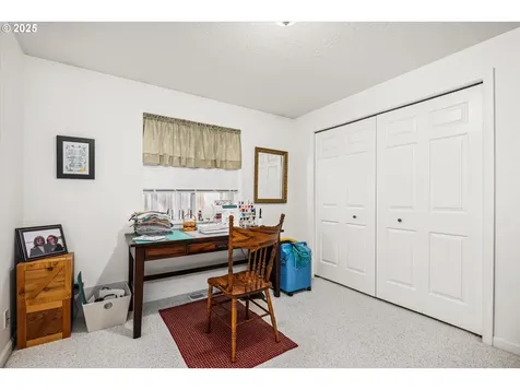 87894 Oak Island Drive Veneta OR 97487