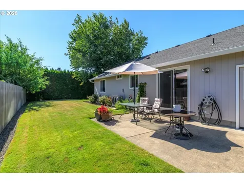 87894 Oak Island Drive Veneta OR 97487