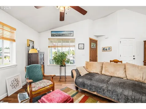 87894 Oak Island Drive Veneta OR 97487
