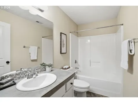 14012 Passage Parkway Oregon City OR 97045