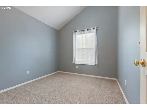 569 NE Natalie Street Hillsboro OR 97124