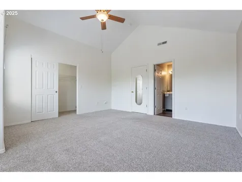 569 NE Natalie Street Hillsboro OR 97124